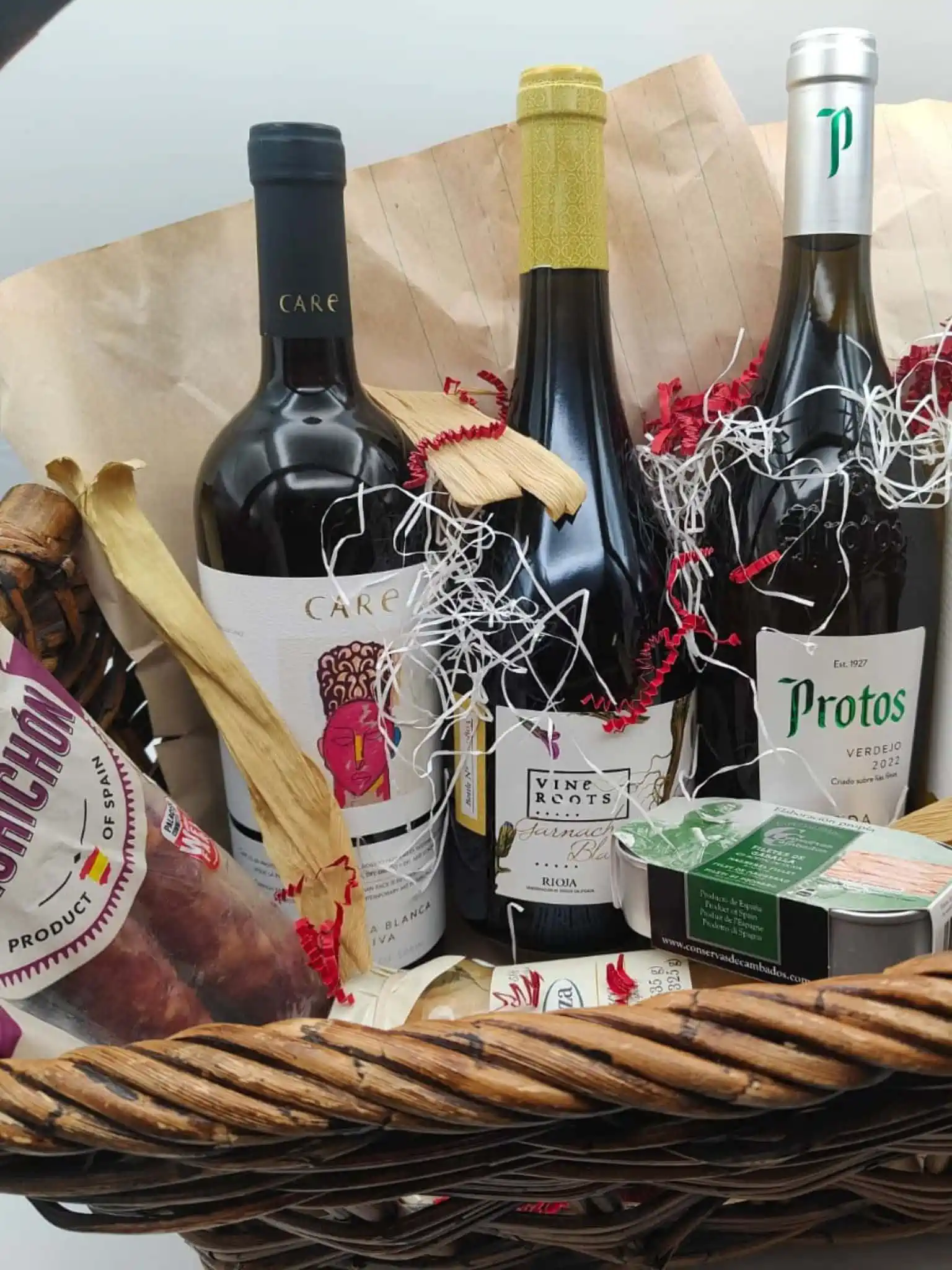 Savory Collection Basket with a delicious collection of well-selected products